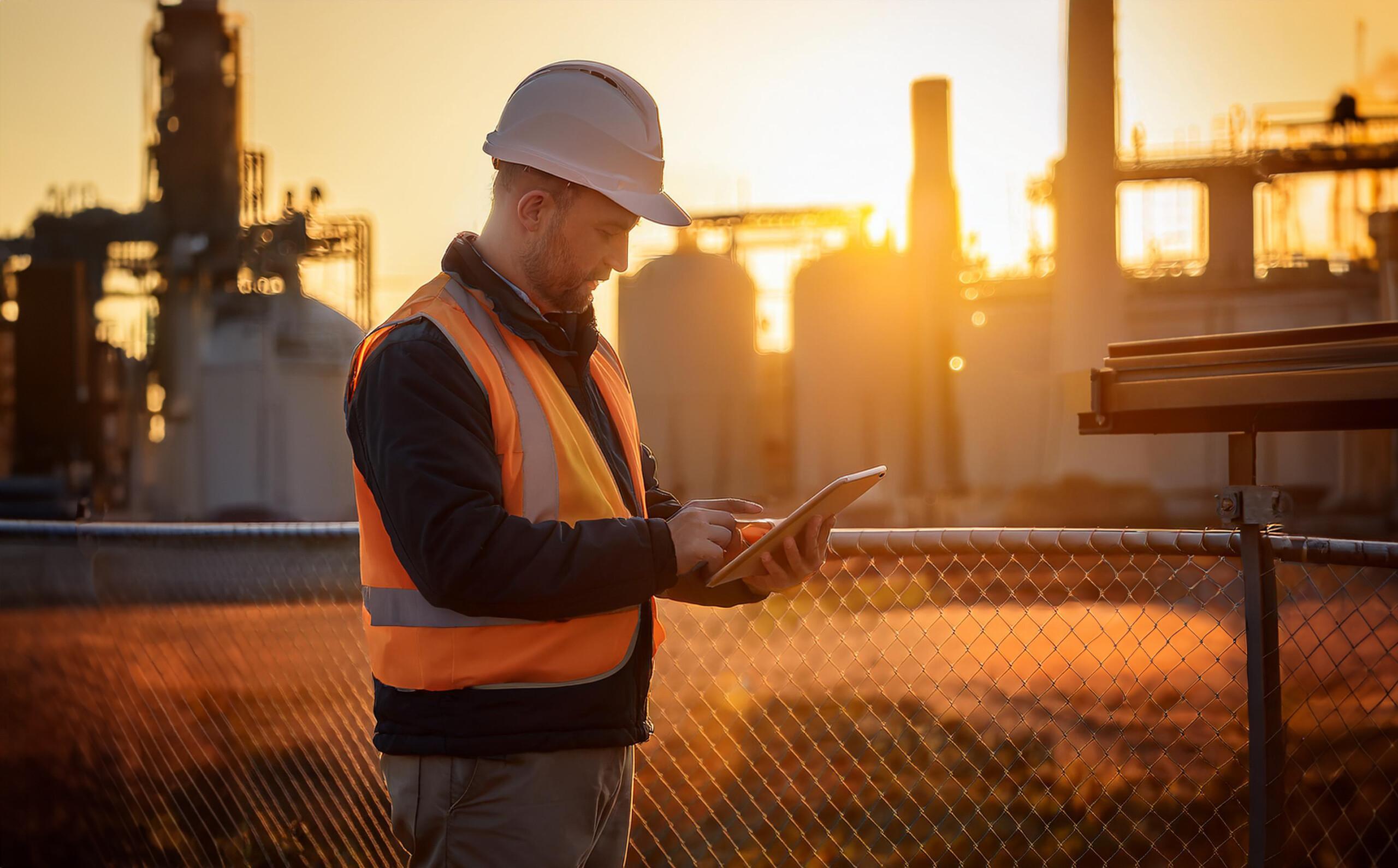Digital work permits make everyday life easier at industrial facilities ...
